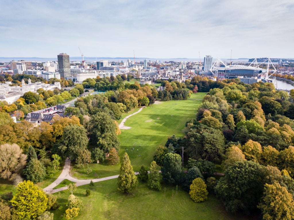 Yotta presents on the topic of connected green assets during the APSE parks advisory group